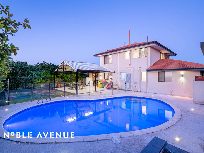 54 Harcourt Drive, Hillarys WA 6025