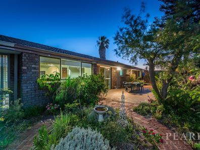 206 Dampier Avenue, Kallaroo WA 6025