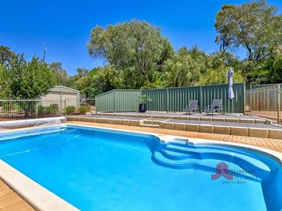 20 Halyard Parade, Leschenault WA 6233