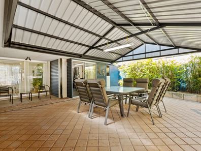 3 Nautical Grove, Beldon WA 6027