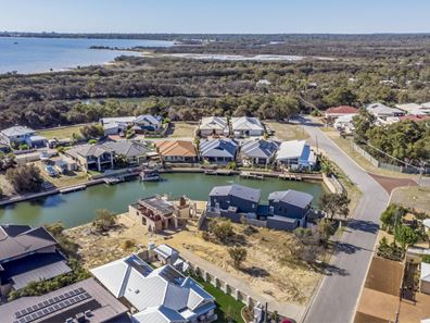 14 Warma Way, South Yunderup WA 6208