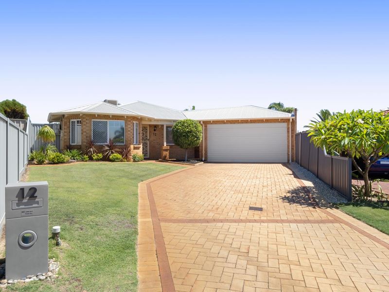 12 Rawlinna Heights, Ballajura WA 6066