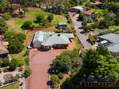 647 Brookton Highway, Roleystone WA 6111