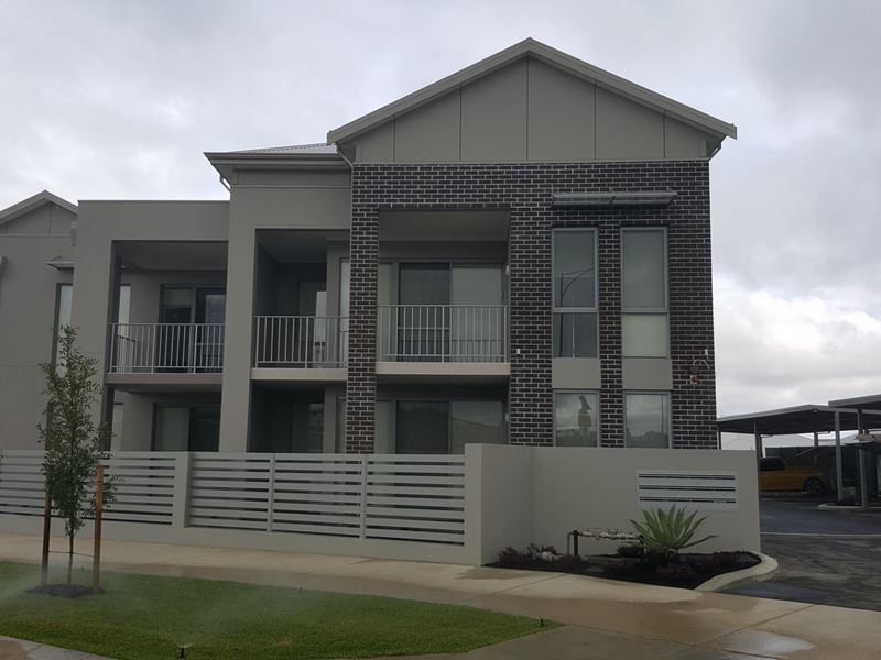 11/35 Honeywood Avenue, Wandi