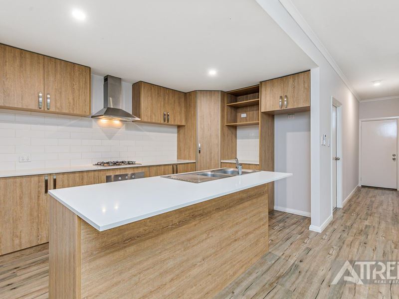 2/172 Streich Avenue, Kelmscott