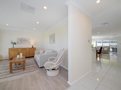 24 Debelle Way, Clarkson WA 6030