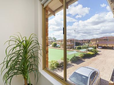 30/7 Harman Road, Sorrento WA 6020