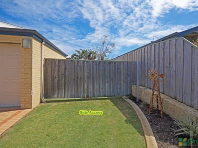 8 Tingle Way, Halls Head WA 6210