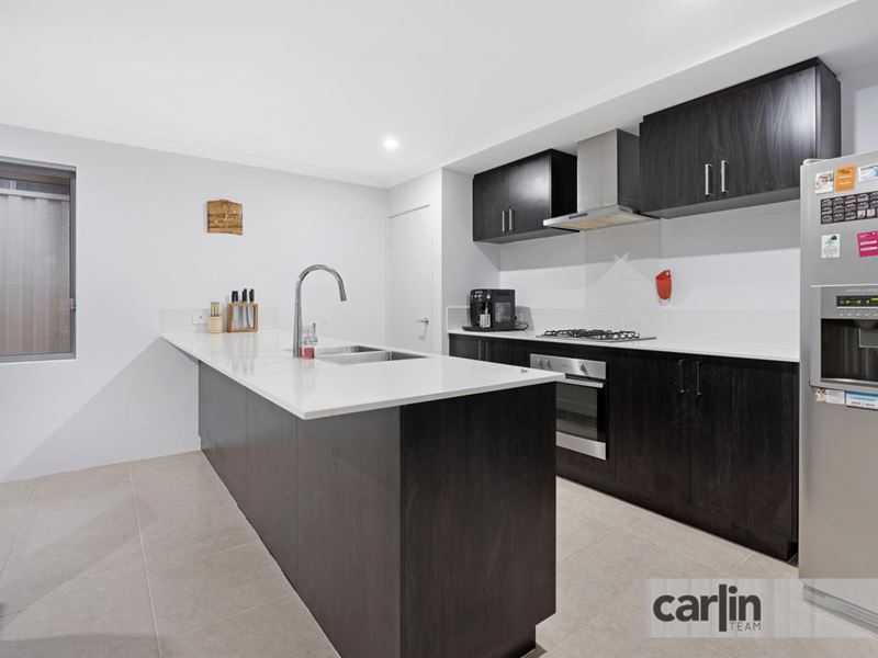 23 Lewisham Vista, Success