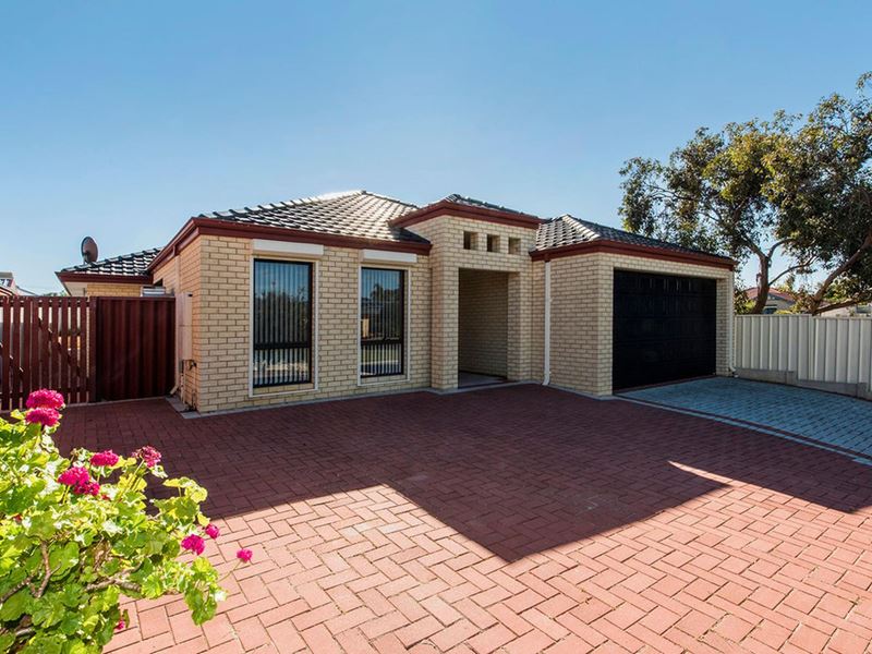 40 Teraglin Way, Warnbro WA 6169