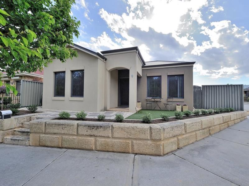 9 Tullawood Drive, Aveley WA 6069