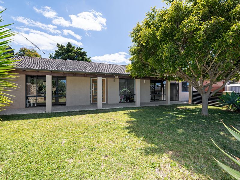 18 Jason Place, Padbury
