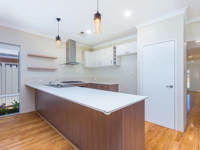 22 Houdan Street, Southern River WA 6110