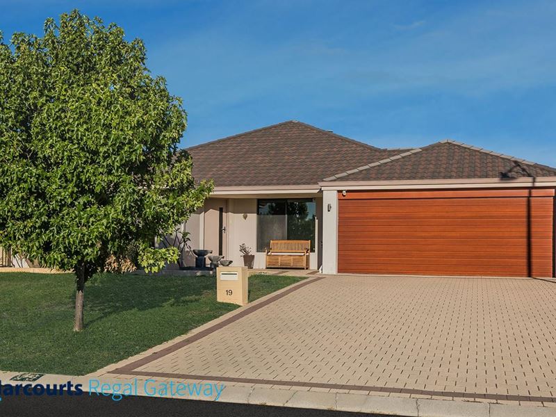 19 Camden Boulevard, Aubin Grove
