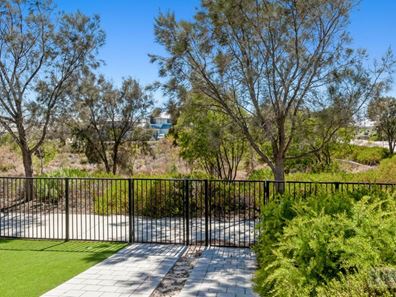 4 Shy Lane, Alkimos WA 6038