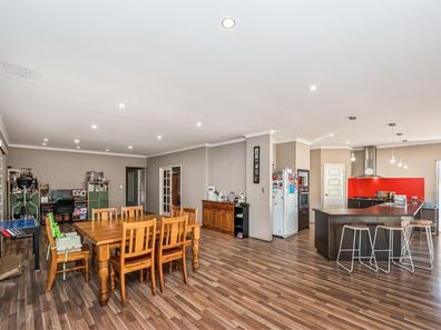 51 Monument Bvd, Baldivis WA 6171