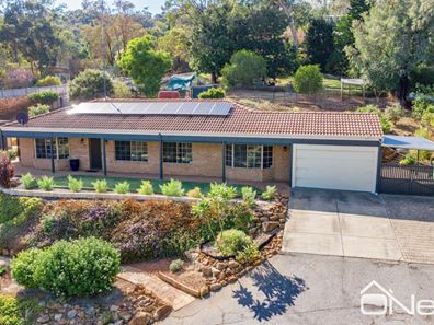 106 Connell Avenue, Martin WA 6110