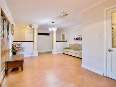 46 Strasbourg Ramble, Port Kennedy WA 6172