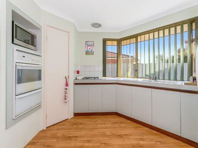 23 St. Ettiene Gardens, Port Kennedy WA 6172