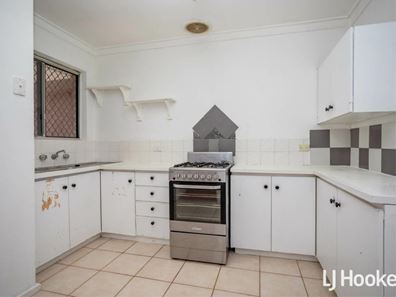 42A Blanche Street, Gosnells WA 6110