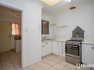 42A Blanche Street, Gosnells WA 6110