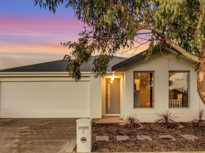 8 Wilding Boulevard, Ellenbrook