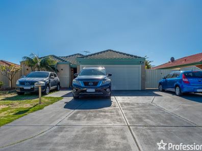 8 Redfin Close, Warnbro WA 6169