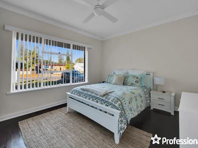 8 Askew Road, Geraldton WA 6530