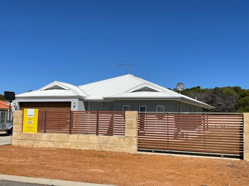 18 Gillam Drive, Dongara WA 6525