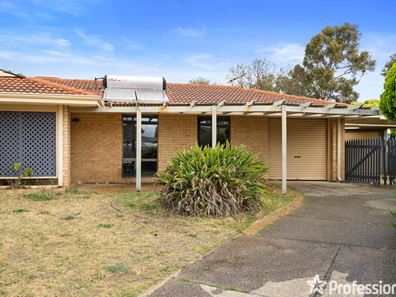 16 Lomatia Way, Forrestfield WA 6058