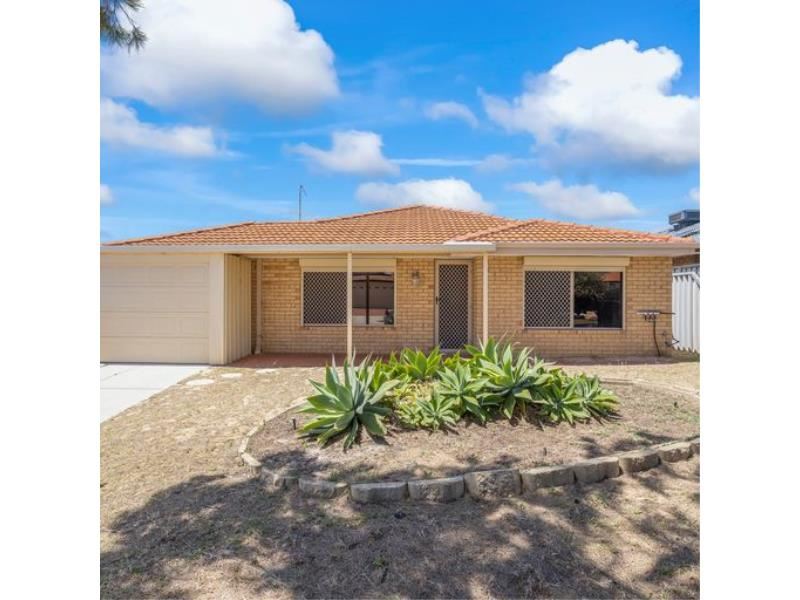 18 Howe Elbow, Quinns Rocks WA 6030