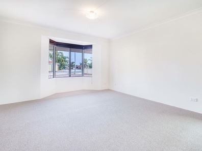 4 Serene Close, Ballajura WA 6066