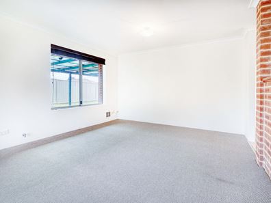 4 Serene Close, Ballajura WA 6066