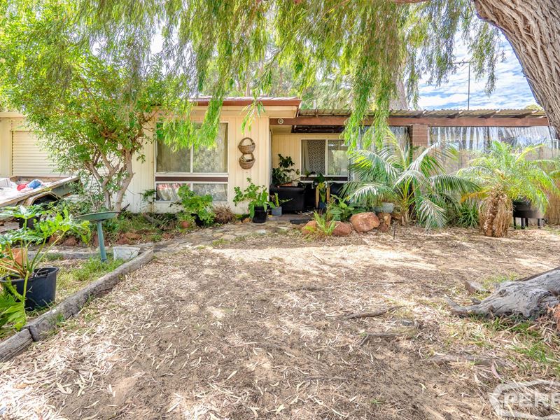 35 Terry Crescent, Mandurah