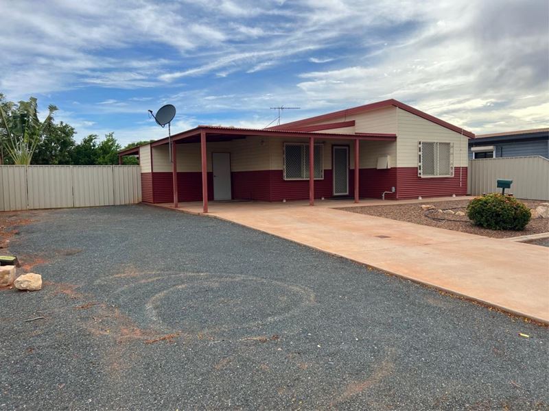 42 Nix Avenue, South Hedland WA 6722