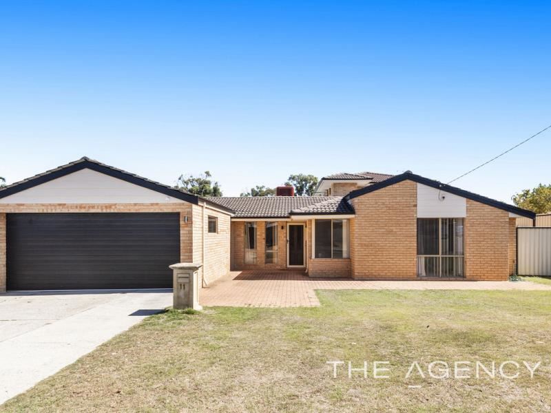 11 Dawson Street, Beldon WA 6027