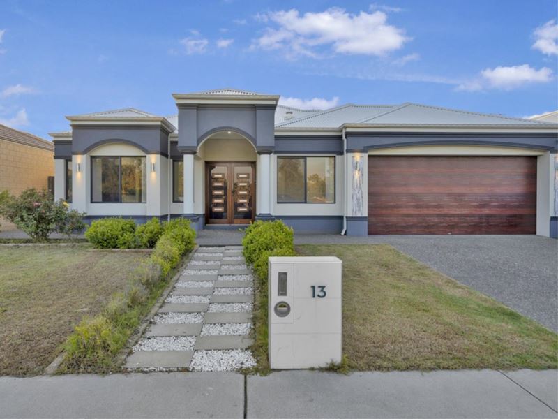 13 Langshan Street, Southern River