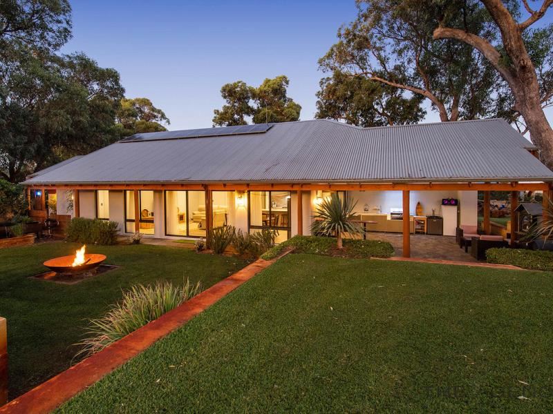 59 Peelfold Glen, Golden Bay