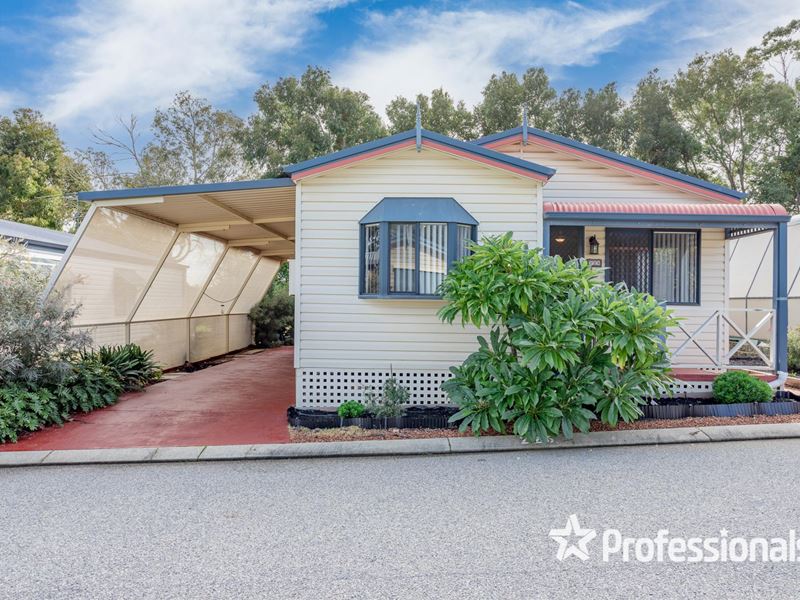 226/270 South Western Highway, Mount Richon