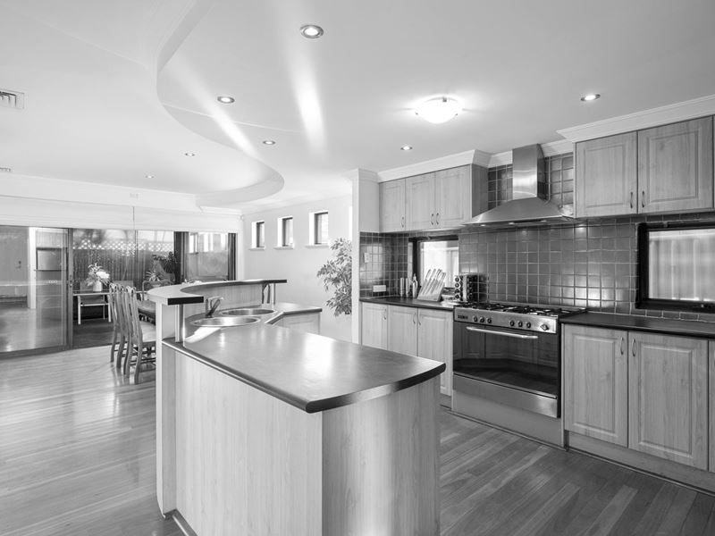 73 Pingrup Lane, Doubleview WA 6018