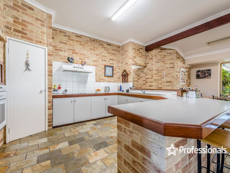 28 Whitworth Drive, Sunset Beach