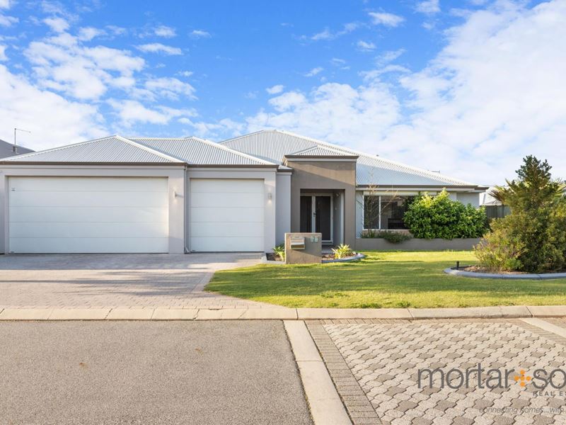 49 Drysdale Gardens, Wandi