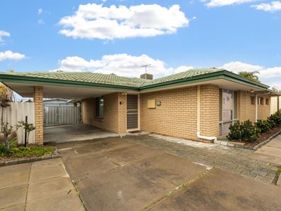 32 Maguire Avenue, Beechboro WA 6063