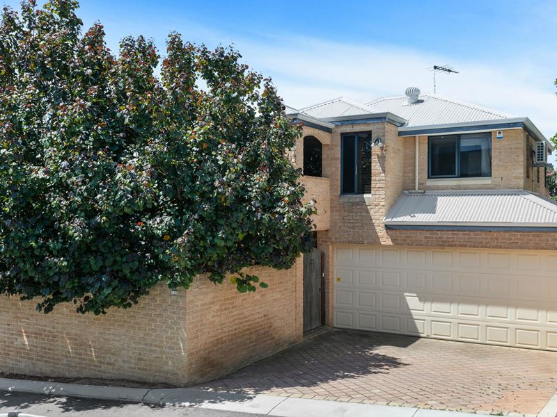 115B Grand Promenade, Doubleview WA 6018