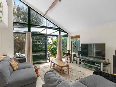 115B Grand Promenade, Doubleview WA 6018