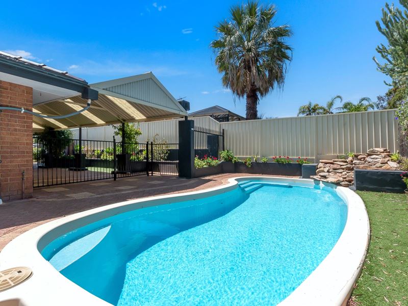 14 Simcoe Court, Joondalup