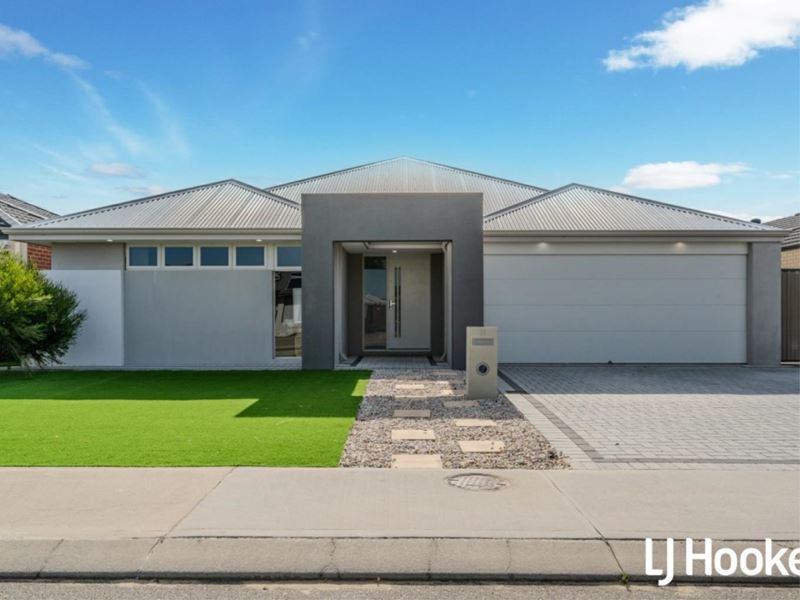 11 Varazze Way, Piara Waters WA 6112