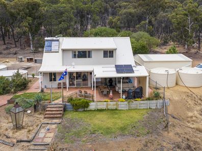 141 O'Connell Road, Wandering WA 6308