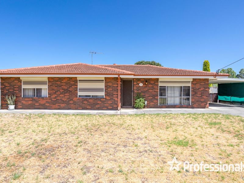 73 Dale Road, Armadale WA 6112