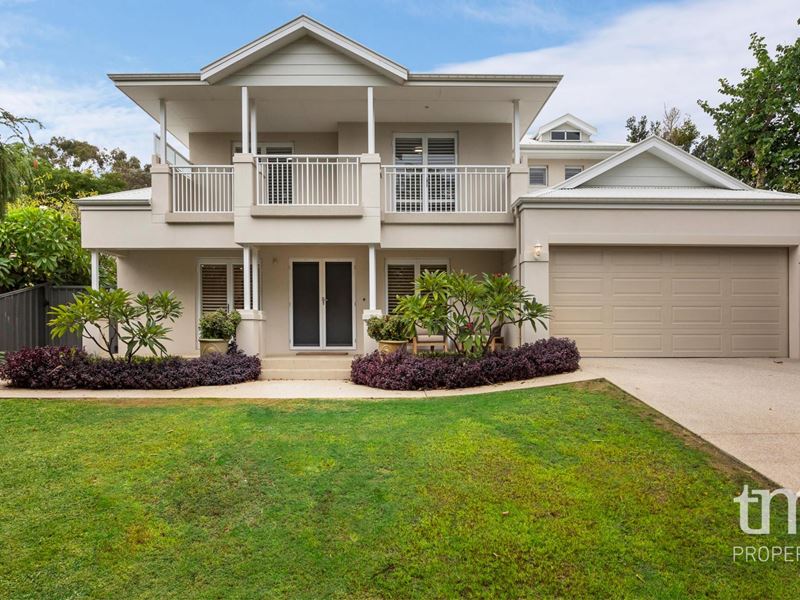 16 Baird Avenue, Nedlands